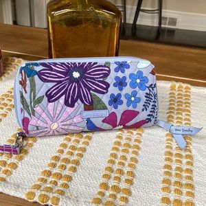 Vera Bradley RFID Accordion Wristlet